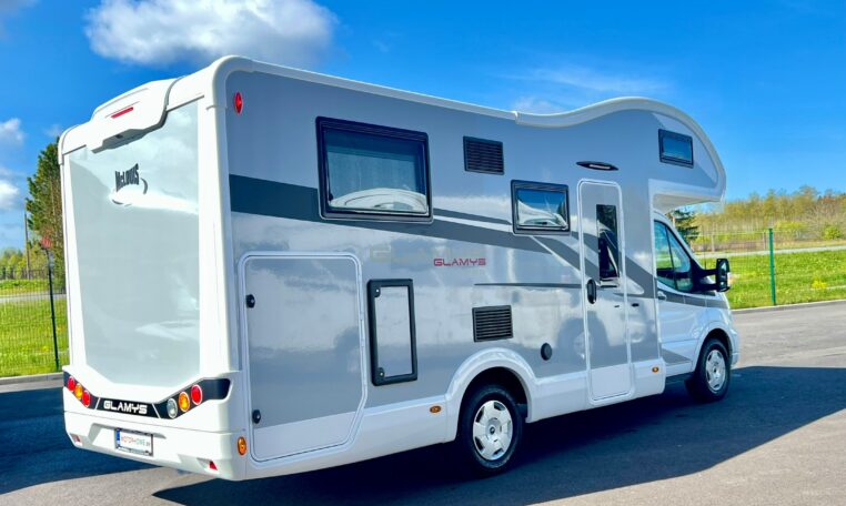 McLouis 365 matkaauto