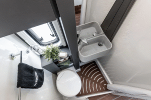 MOBILVETTA VAN Admiral interjöör