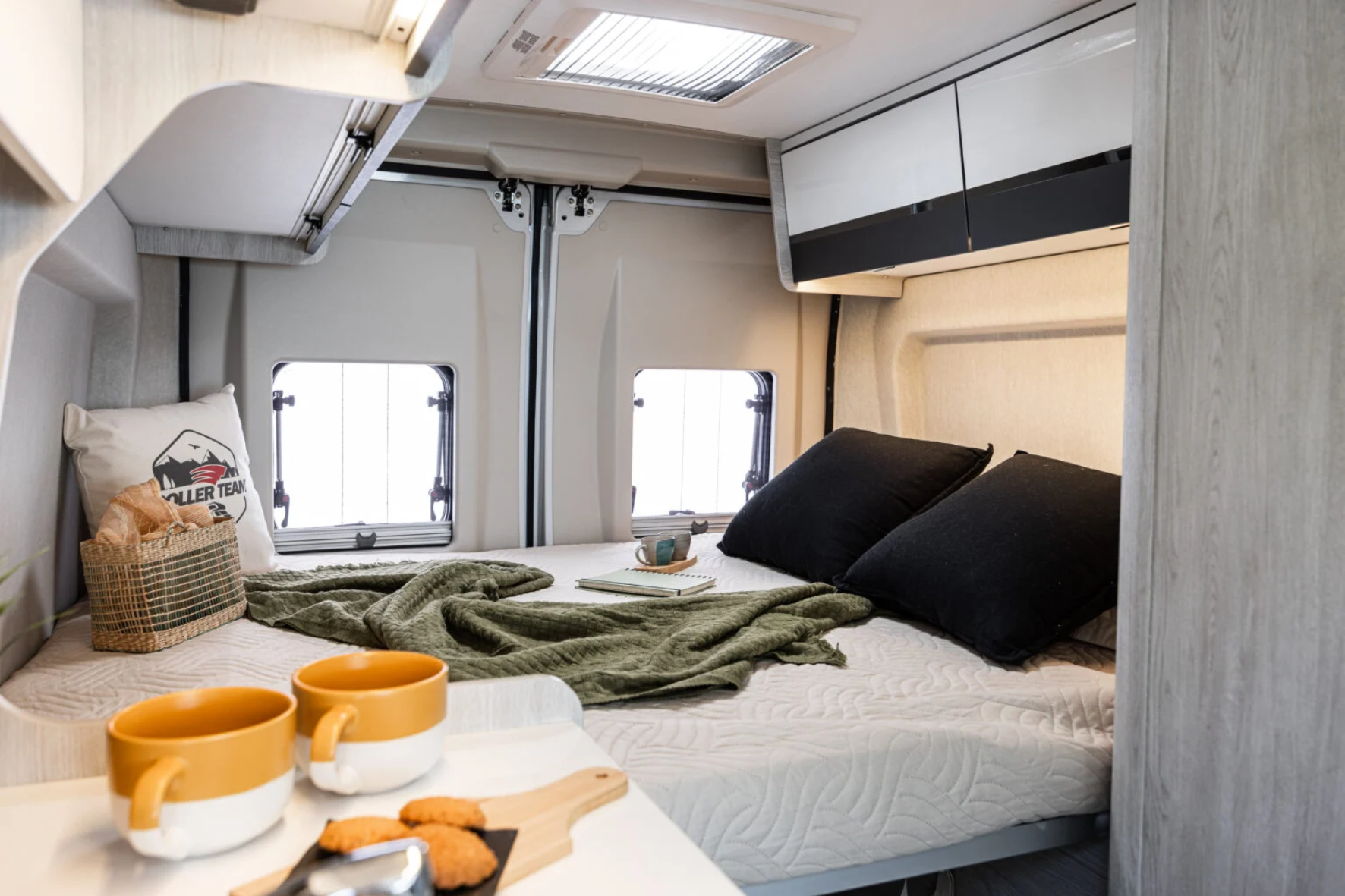 Roller Team Livingstone VAN matkabuss interjöör seest Roller Team Livingstone VAN matkabuss interjöör seest