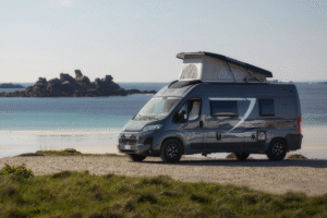 McLouis Van Menfys Lifestyle 7 matkabuss