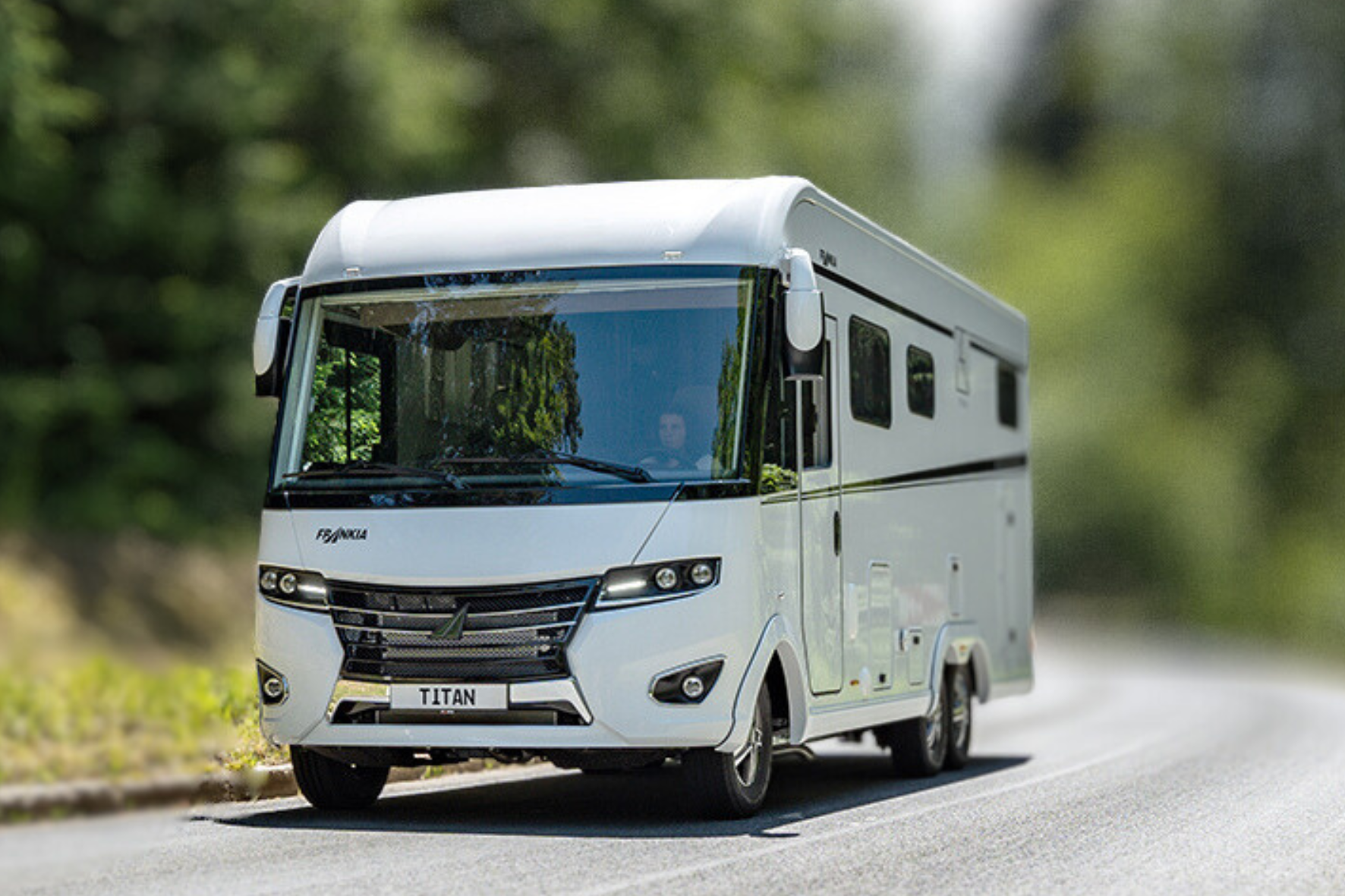 Frankia Titan matkasuvila Frankia Titan matkasuvila